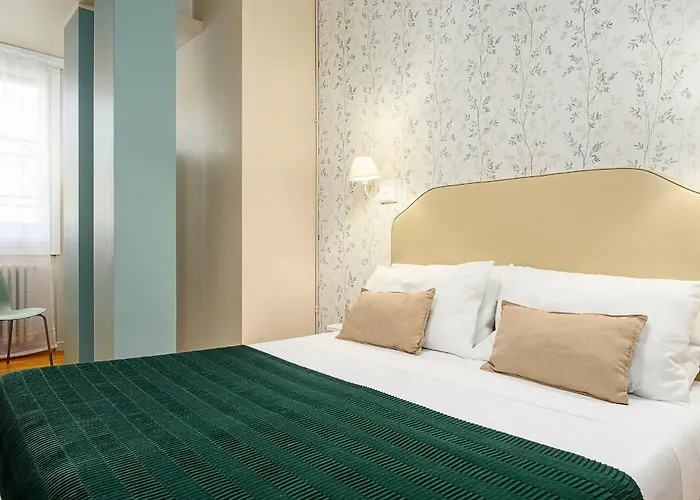 Classbnb - Spacious 20 Minutes From The Center 公寓 *