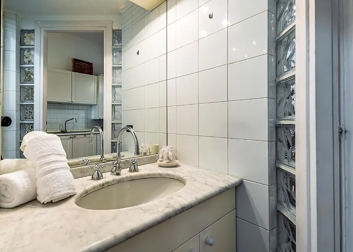 Daire Brand New 1 Bedroom In Brera Milano