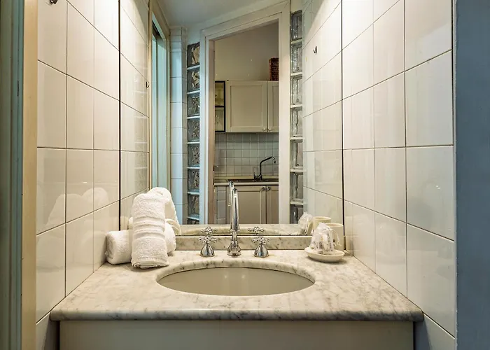 Daire Brand New 1 Bedroom In Brera Milano
