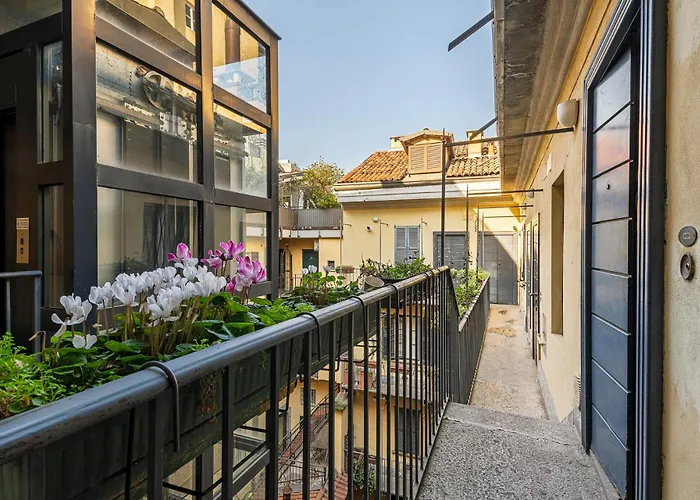 Brand New 1 Bedroom In Brera アパート ミラノ