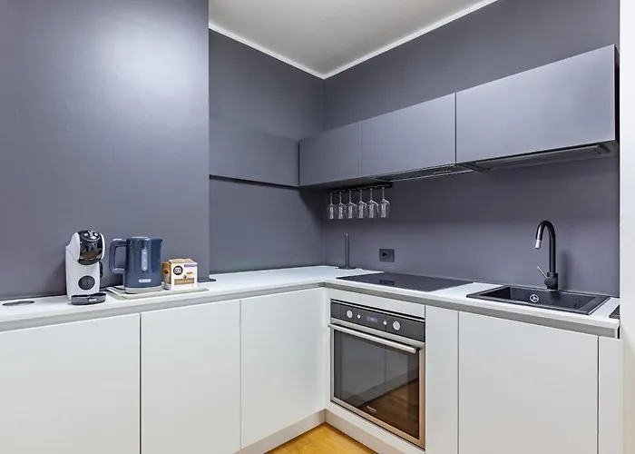 Elegante Nel Cuore Di Paolo Sarpi * מילאנו