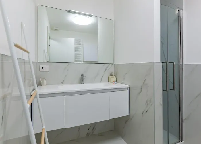 דירה Elegante Nel Cuore Di Paolo Sarpi מילאנו