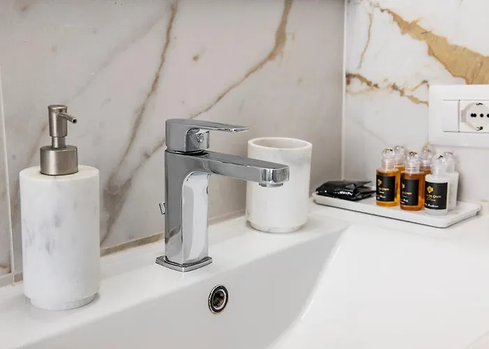 Duomo - 3 Minutes From The Duomo