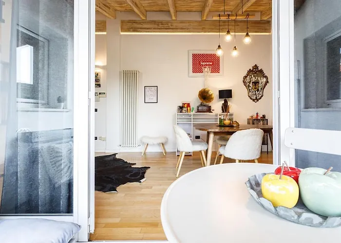 Appartamento Unconventional Near Linate - Supreme Meme Loft Milano