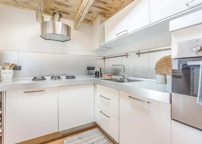 Apartment Unconventional Near Linate - Supreme Meme Loft