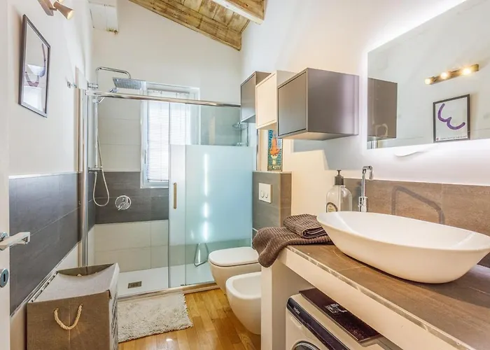 Unconventional Near Linate - Supreme Meme Loft Milano