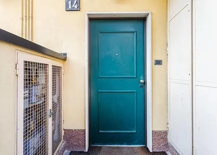 Unconventional Near Linate - Supreme Meme Loft *