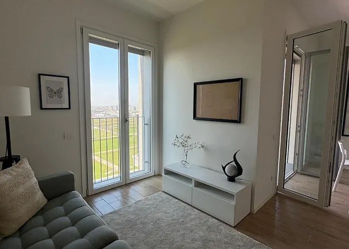 Apartment Panorama - Luminous With Private Garage