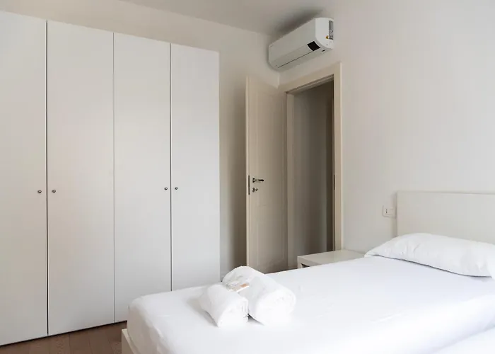 Youhosty - Gioia Tower View Appartamento Milano