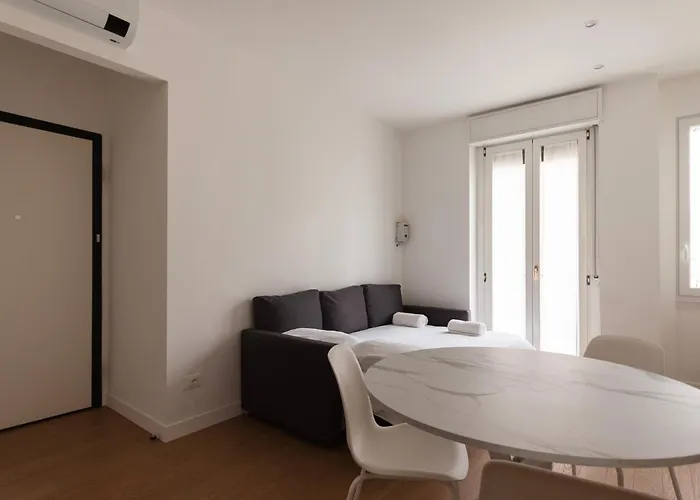 Youhosty - Gioia Tower View * Milano