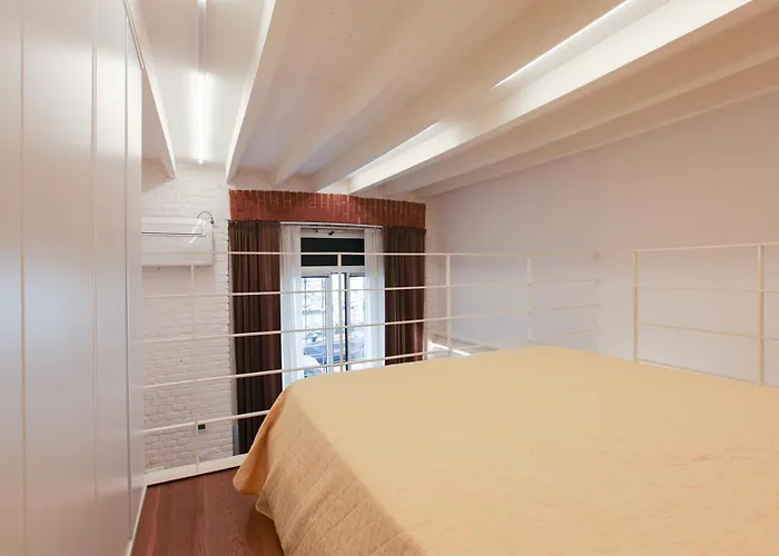 Hozyhome Loft Altaguardia Apartment