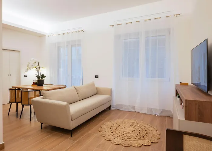 Luca Duomo Visconti * Milan