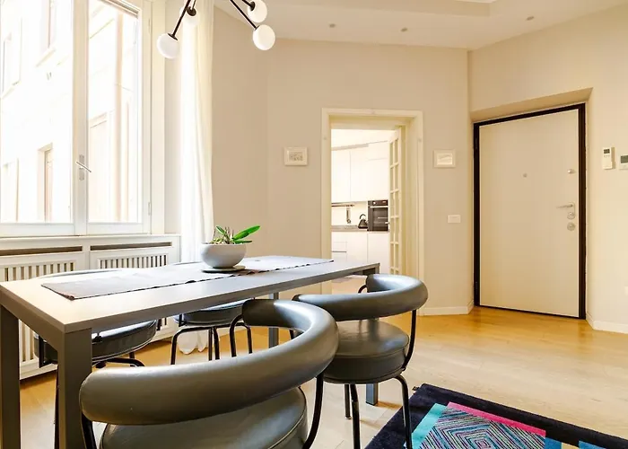 Montenero In Porta Romana, Centro *