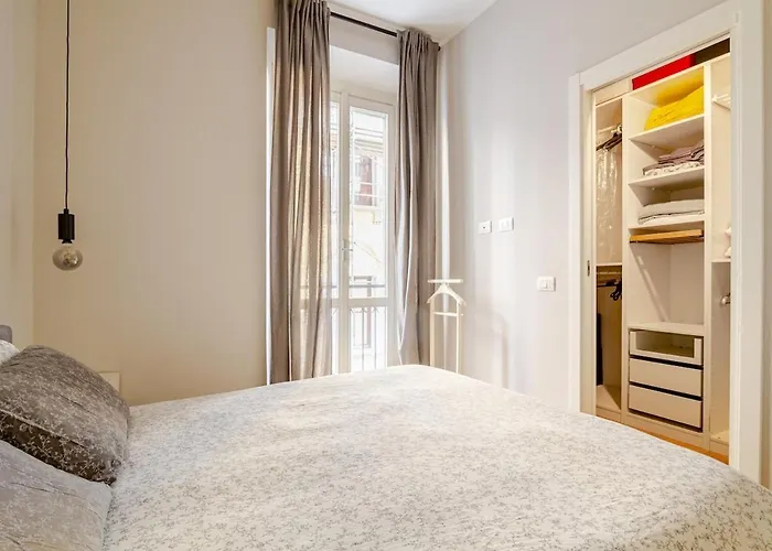 Montenero In Porta Romana, Centro *