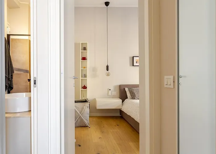 Montenero In Porta Romana, Centro Apartment