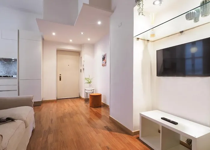 Cozy Two-bedroom In Studi Area Milão