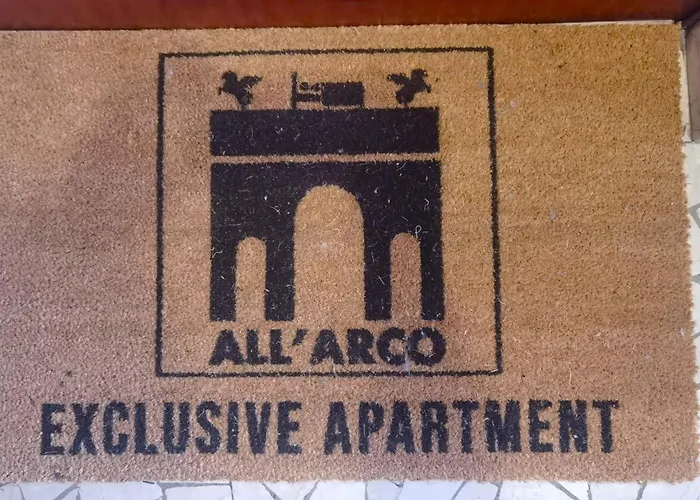All'arco Exclusive With Terrace شقة ميلان