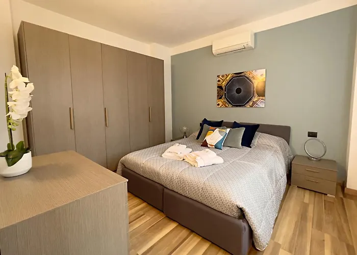 Rentopolis - Palazzo Candiani *