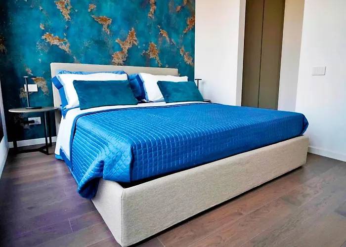 San Babila Duomo View With Shared Rooftop Terrace Appartamento Milano