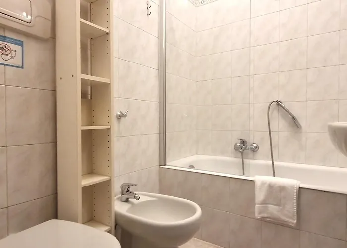 Italianway Easy - Cesare Da Sesto 20 B * Mediolan