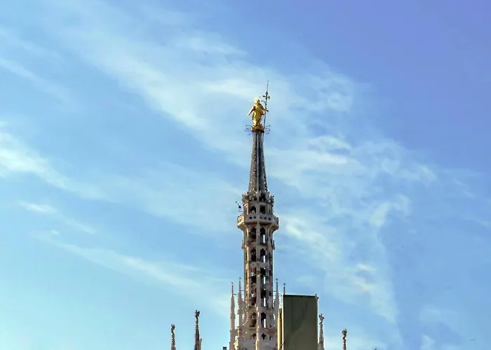 Duomo View - 2 Min From Duomo Amazing Location * ميلان