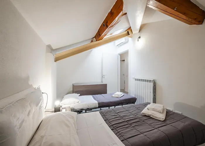 - Spazioso Vicino Metro Apartment Mailand