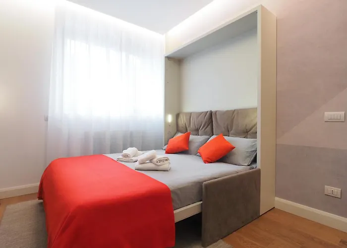 Porta Nuova * Milán