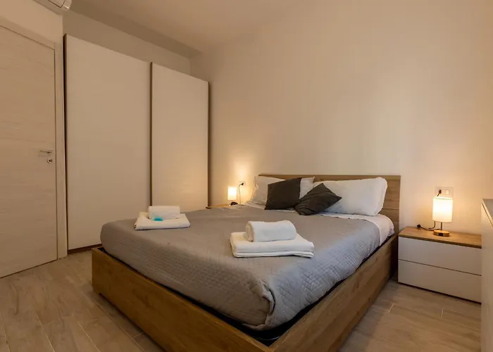 M2 - San Raffaele - Casa Cimiano * Mediolan