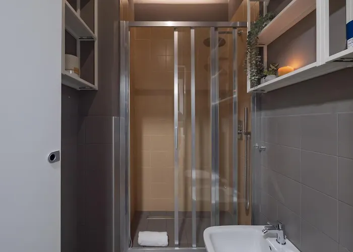 شقة & Modern Porta Vittoria-duomo By Rentopolis ميلان