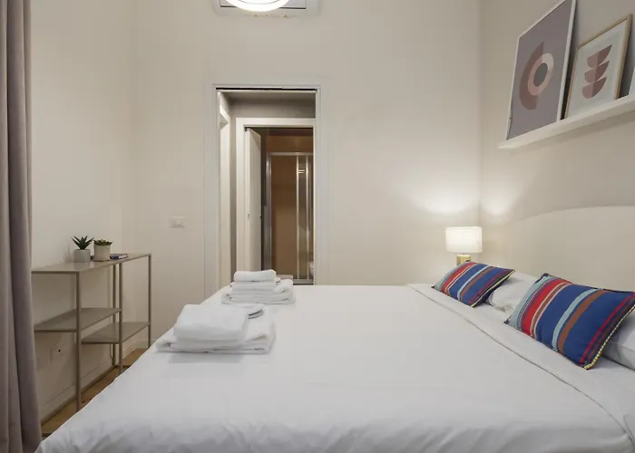 & Modern Porta Vittoria-duomo By Rentopolis شقة