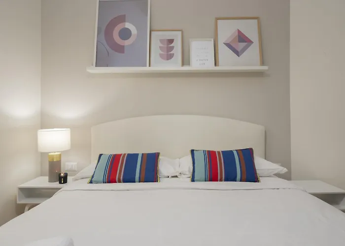 شقة & Modern Porta Vittoria-duomo By Rentopolis