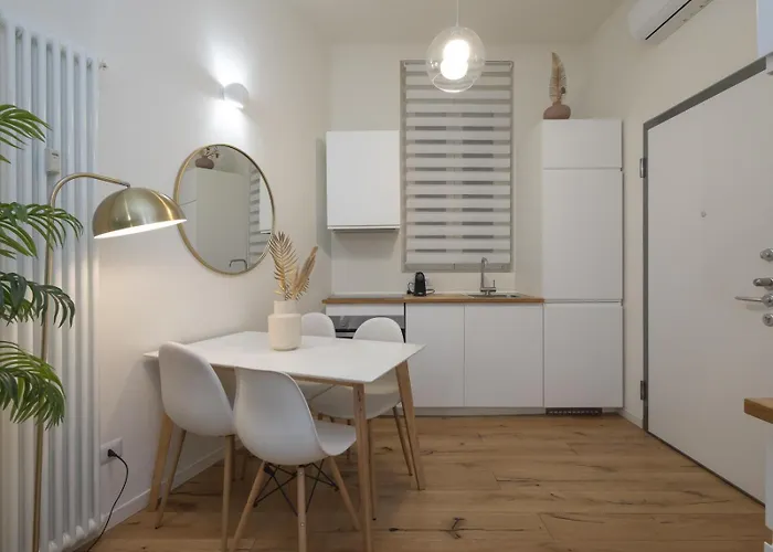 شقة & Modern Porta Vittoria-duomo By Rentopolis *