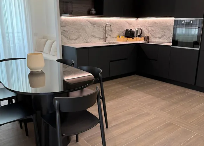 White House Con Posti Auto Milano