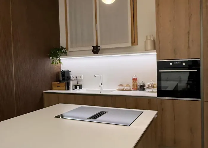 Apartament White House Con Posti Auto *