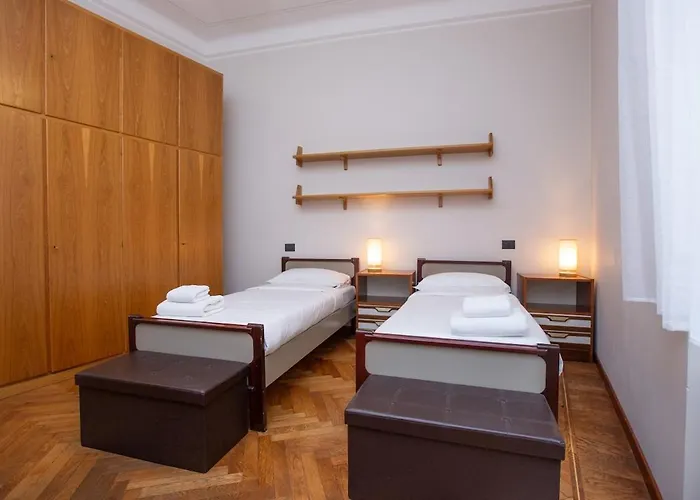 Sciesa - New Exclusive Milán