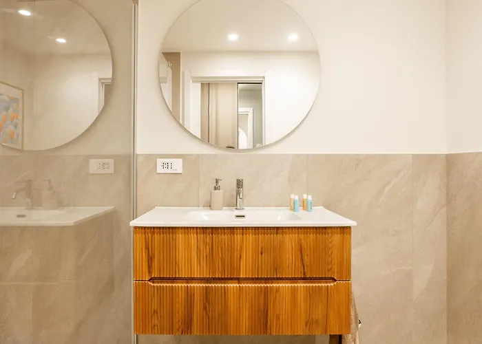 Ampi Monolocali In Via Pirandello - Washington