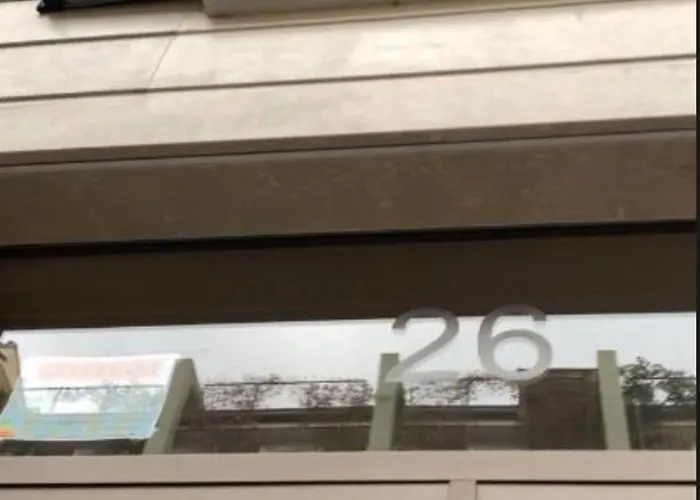 Private With Wi-fi Near Duomo Atena * Mediolan