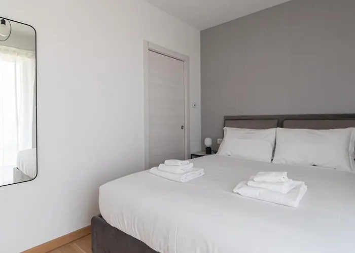 Appartement Italianway Comfort - Pasolini 70 C - Feel Uptown