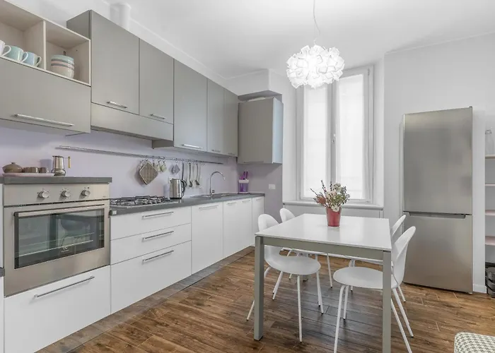 아파트 Corsica Comfort Suites-10 Min To Linate Airport *
