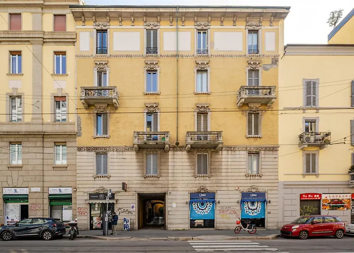 Design And Comfort In Isola In The Heart Of Milán