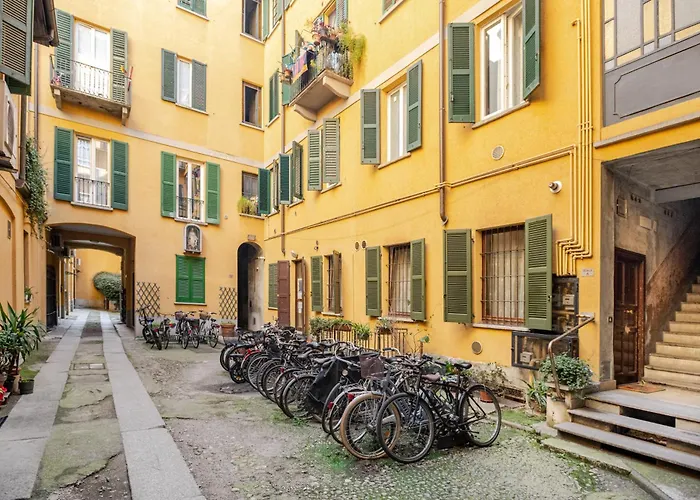 Apartment Design And Comfort In Isola In The Heart Of