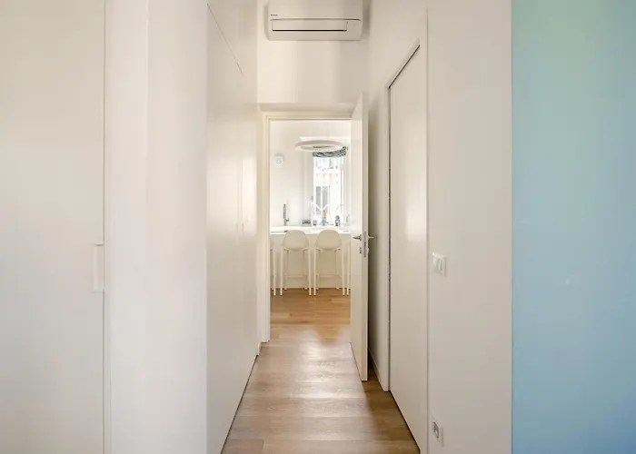Design And Comfort In Isola In The Heart Of Apartmán Milán