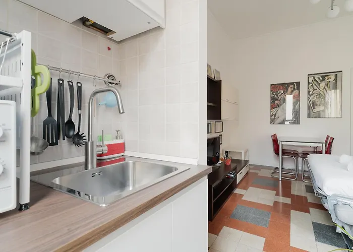 Apartment Isola - Volturno - Luminoso Bilocale Con Balcone Mailand