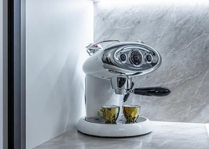 Lägenhet Station, Luxury & Modern With Comfort!