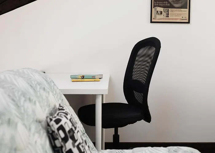 Stylish Top-floor Apt; Design Disctrict Apartmán *