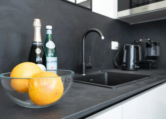 Casa In Palazzo Liberty - E Ben Collegato Milano