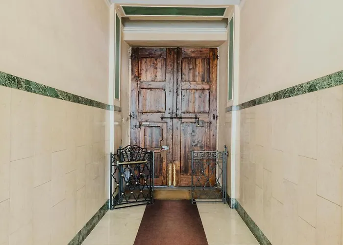 Daire Casa In Palazzo Liberty - E Ben Collegato *