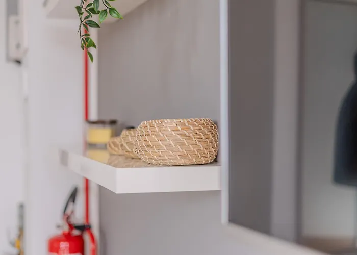 Urban View - Argonne *