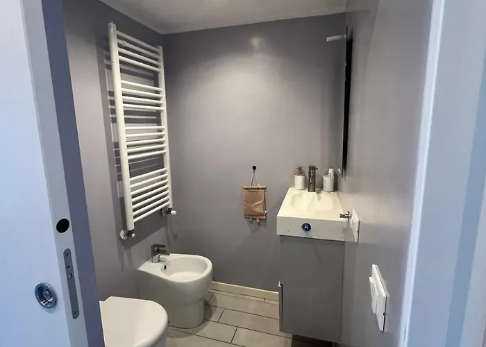 Grazioso Bilocale * 米兰