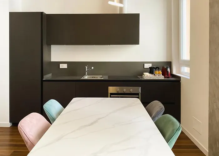 アパートホテル Corti Segrete - Centro 4*